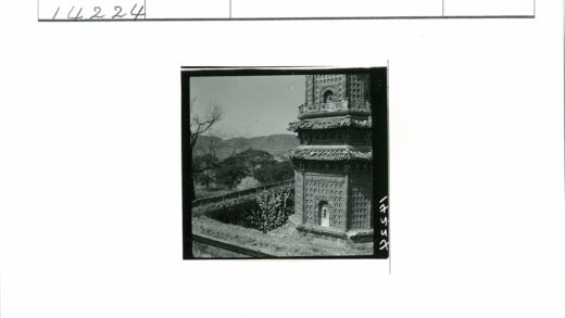 精细雕刻与自然山水景观.jpg