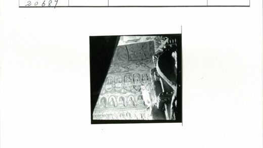 精美石雕人物图案墙.jpg