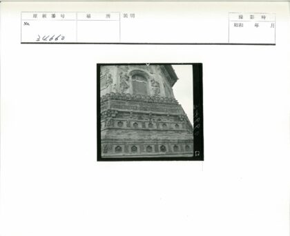 精美石雕建筑细节与装饰.jpg