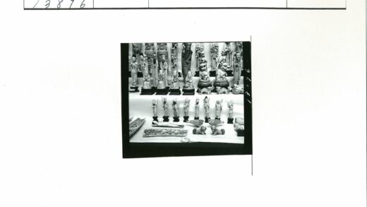 精美雕刻小雕像人物动物神秘生物.jpg