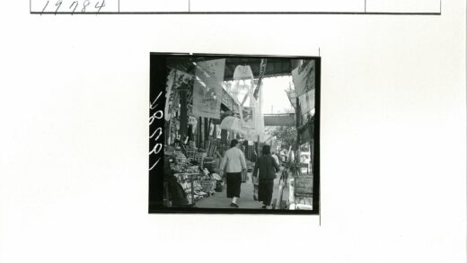 繁华市场灯笼街景.jpg
