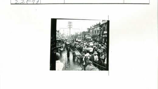 繁华街道历史景象.jpg