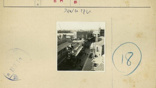 繁华街道市场人潮景象.jpg