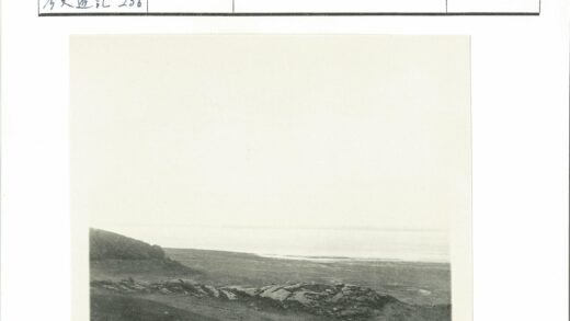 荒原巨石景观.jpg