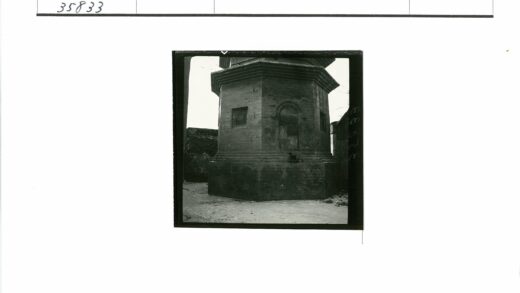 荒废石屋废墟景观.jpg