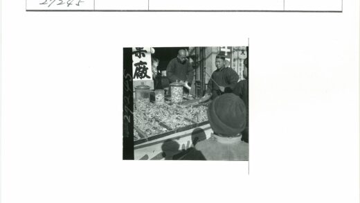 街头干货摊贩木箱陈列.jpg