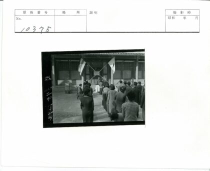 讲台演讲活动现场.jpg