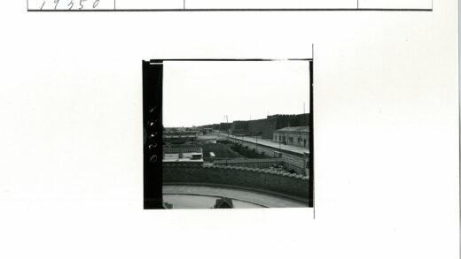 远墙道路建筑旧景.jpg