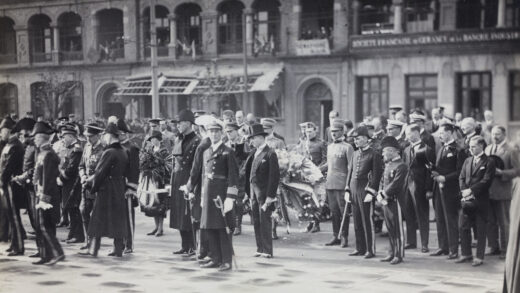 【jpg清晰版】1925年停战纪念日上海战争纪念馆的政要们.jpg