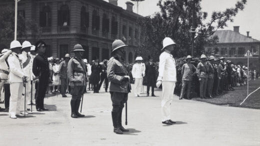 【jpg清晰版】1926年上海英国总领事馆帝国日游行.jpg
