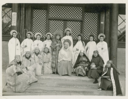 【jpg清晰版】1936年北京布里奇曼学院圣诞剧演员阵容李效黎饰演约瑟.jpg
