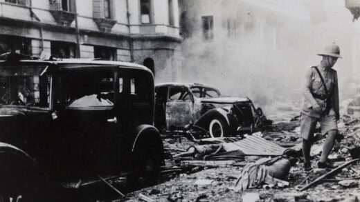 【jpg清晰版】1937年8月14日上海华懋饭店爆炸案中的伤亡与废墟.jpg