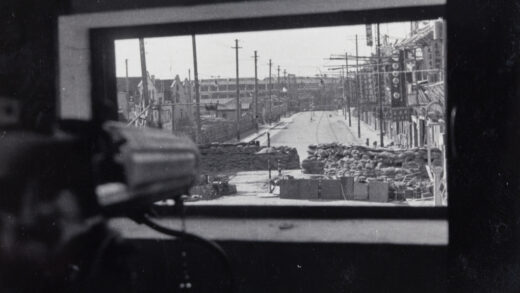 【jpg清晰版】1937年上海边界路与北河南路交界处的碉堡瞭望台视角.jpg