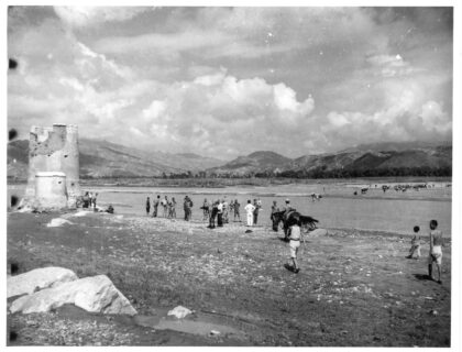 【jpg清晰版】1938年穿越阜平沙河.jpg
