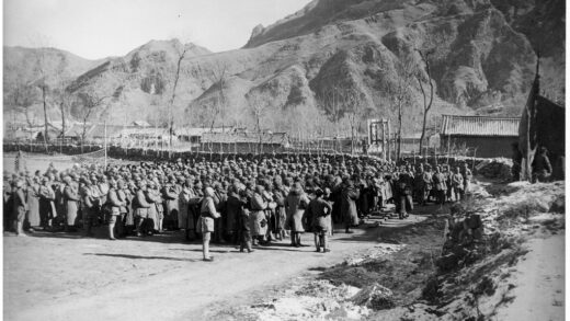 【jpg清晰版】1942年2月大规模户外集会.jpg