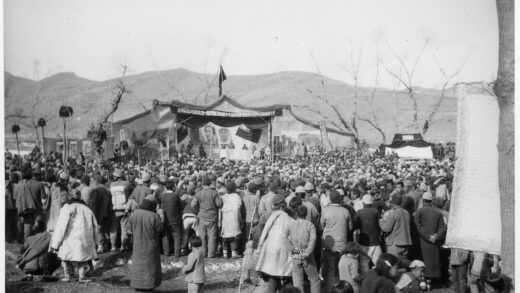 【jpg清晰版】1943年春晋察冀三分区群众大会.jpg