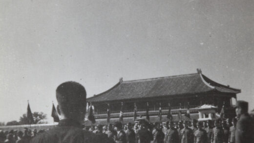 【jpg清晰版】1945年10月10日北京日本投降仪式上的摄影师们.jpg