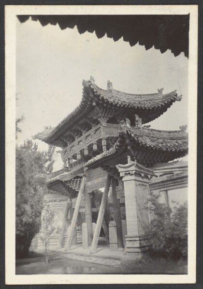 【jpg清晰版】tahochia.纪念马安良的拱门.jpg