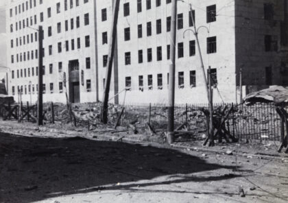 【jpg清晰版】上海北火车站管理局大楼闸北区界路1937年.jpg