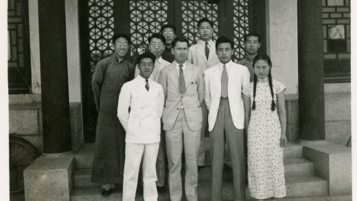 【jpg清晰版】乔治·e·泰勒、李效黎等燕京大学学生北京.jpg