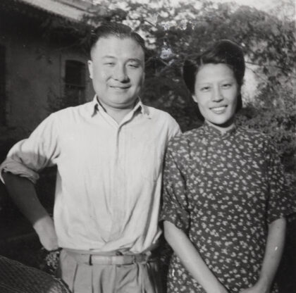 【jpg清晰版】何堪灿少将及夫人何仙.jpg
