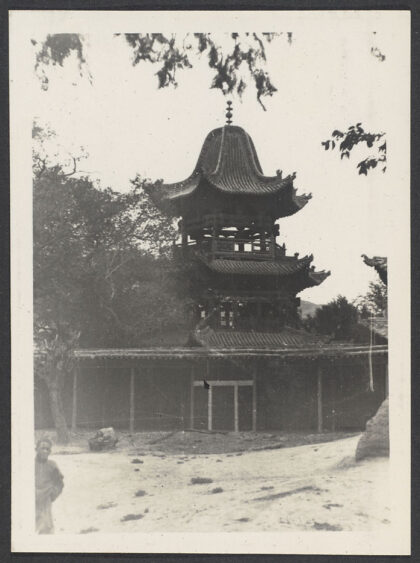 【jpg清晰版】克敌寺许多支持和反对中国的著名战士都曾在此祭拜.jpg