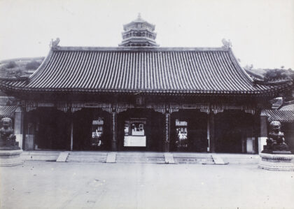 【jpg清晰版】北京颐和园排云殿的入口.jpg