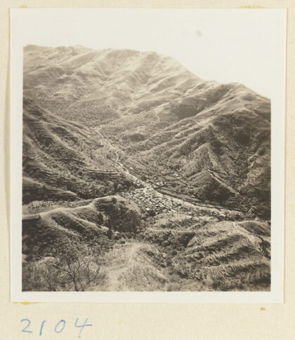 【jpg清晰版】妙峰山朝香之路上的山地景观与村镇.jpg