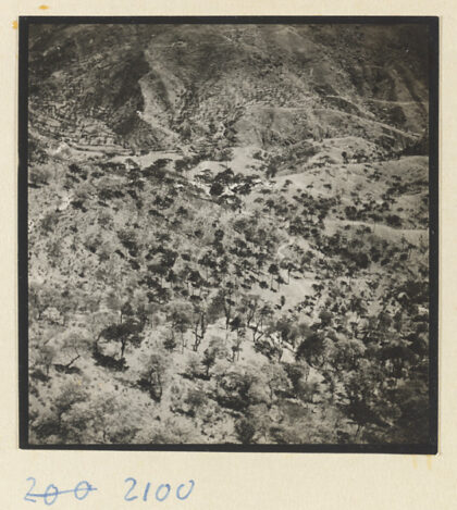 【jpg清晰版】妙峰山朝香路上的山地景观.jpg