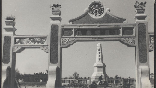 【jpg清晰版】宁夏市中山公园马福祥纪念碑.jpg