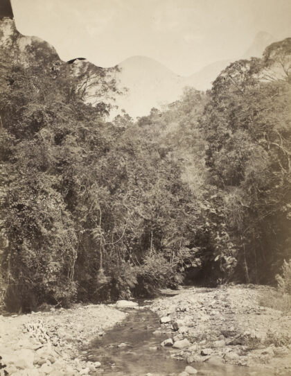 【jpg清晰版】山涧与峡谷台湾.jpg