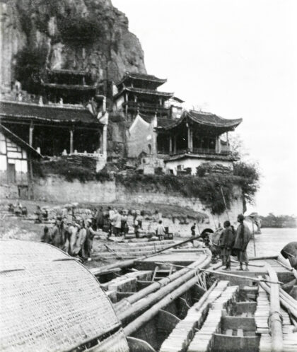 【jpg清晰版】悬崖寺庙卡西亚河.jpg