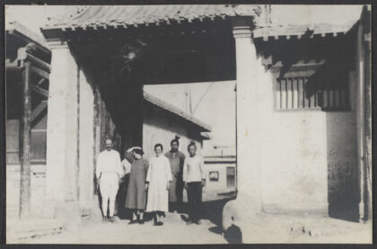 【jpg清晰版】我们离开中国内地会在宁夏的宫殿.jpg