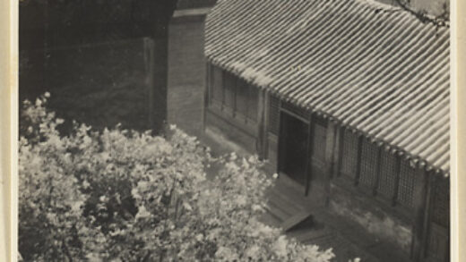 【jpg清晰版】戒台寺寺庙屋顶的细节.jpg
