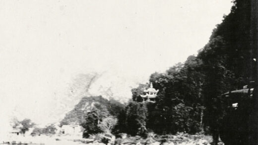 【jpg清晰版】河边寺庙.jpg