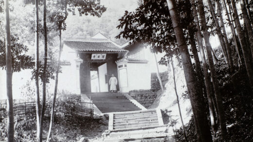 【jpg清晰版】理安寺山门杭州西湖.jpg