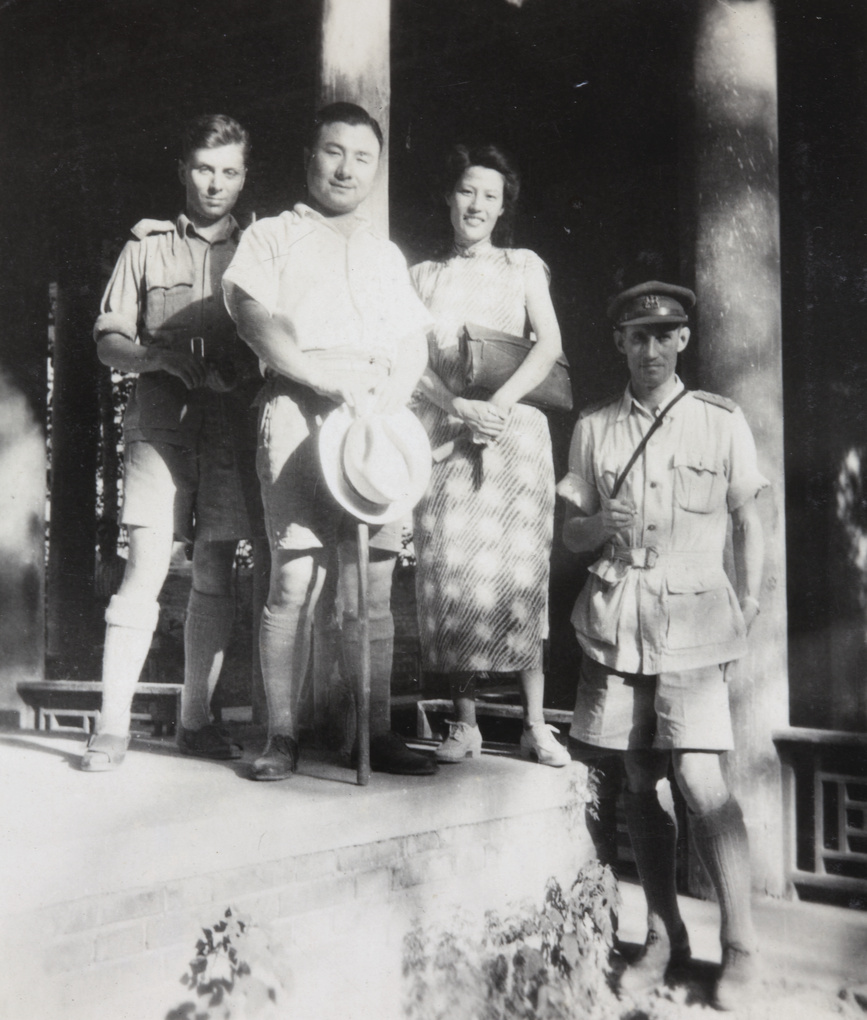【JPG清晰版】约翰·E·斯坦菲尔德、何干镇少将、何夫人、艾德里安·埃文斯