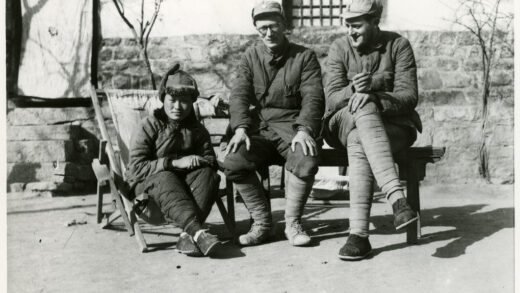 【jpg清晰版】萧立庄（李效黎）、林迈可（michaellindsay）、傅莱博士（richardfrey）.jpg