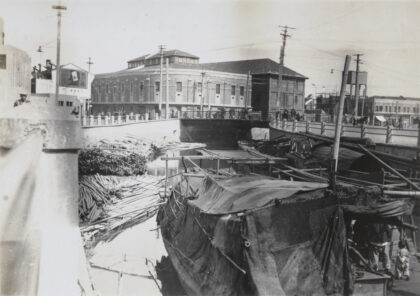 【jpg清晰版】虹口溪与鸭绿路桥上海1937年8月5日.jpg