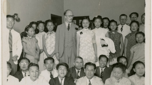 【jpg清晰版】迈克尔·林赛（林迈可）与李效黎的订婚宴燕京大学师生参加北京1941年5月.jpg