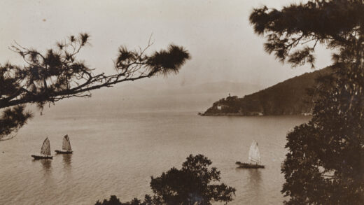 【jpg清晰版】青洲灯塔与硫磺海峡香港.jpg