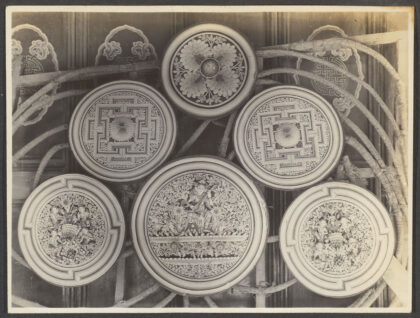 【jpg清晰版】鞭陀寺酥油花塑像下方三尊工艺尤为精湛1932年2月.jpg