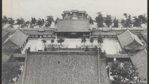 【jpg清晰版】颐和园（白云殿与白云门屋顶及湖边牌楼）.jpg