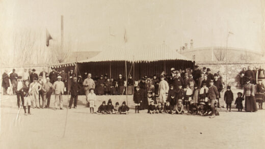 【jpg清晰版】1893年营口田径运动会.jpg