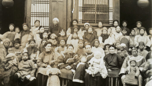 【jpg清晰版】1908年保宁医院外.jpg