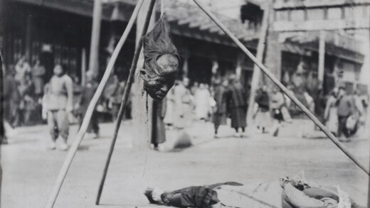 【jpg清晰版】1912年北京兵变中被斩首的暴乱者头颅曝光.jpg