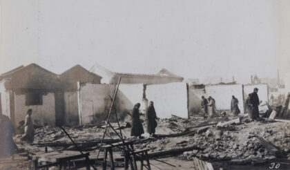 【jpg清晰版】1912年北京兵变后的劫掠废墟.jpg