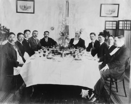 【jpg清晰版】1913年台湾银行汕头经理举办的告别晚宴.jpg