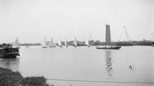 【jpg清晰版】1920年上海亨利赛船会.jpg