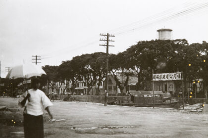 【jpg清晰版】1925年6月广州沙面租界方向交火后的景象.jpg